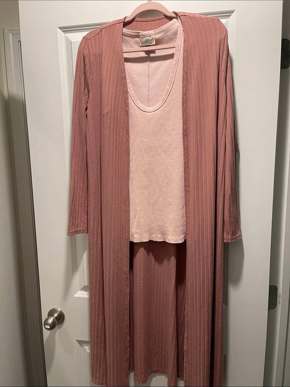 Universal Thread Dusty Rose Pink Ribbed Duster Cardigan and Tank Set